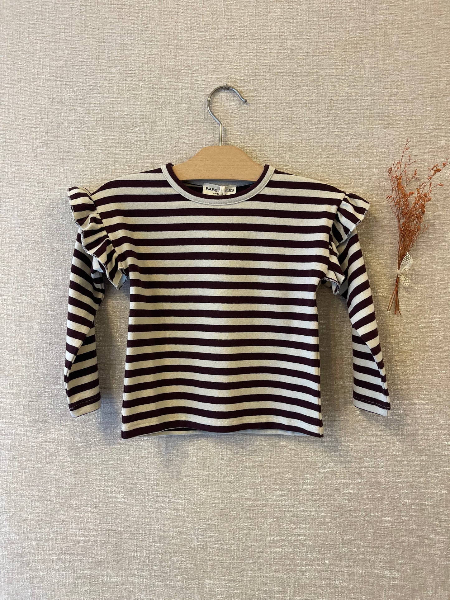 T-shirt con voulant