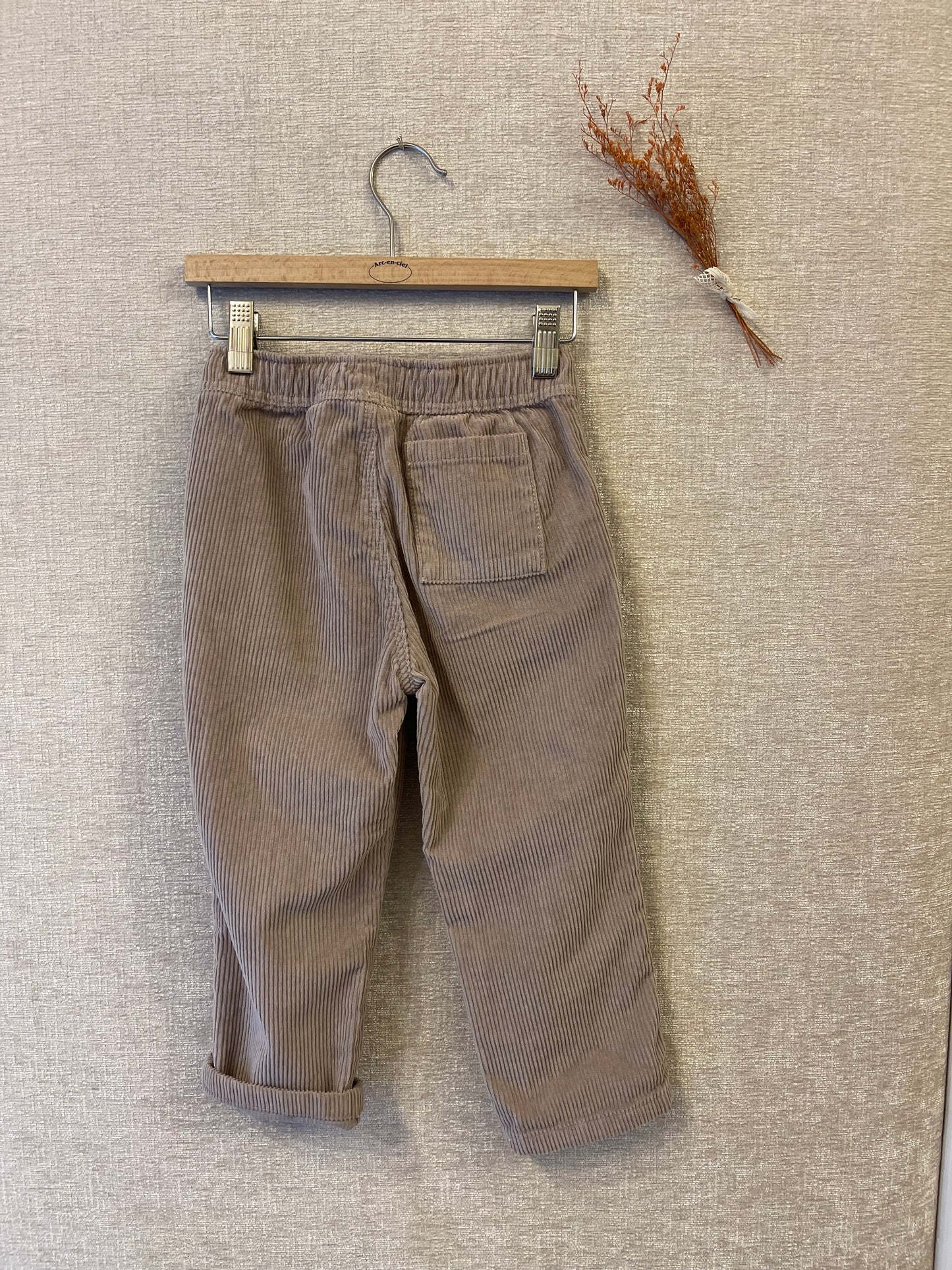 Pantalone a costine